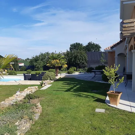 Bed & Breakfast Du Courboulay *